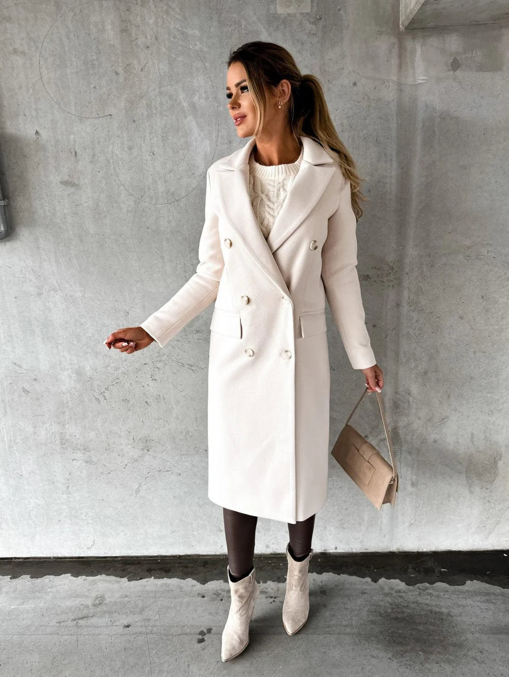 Marta | Cappotto Lungo Elegante product