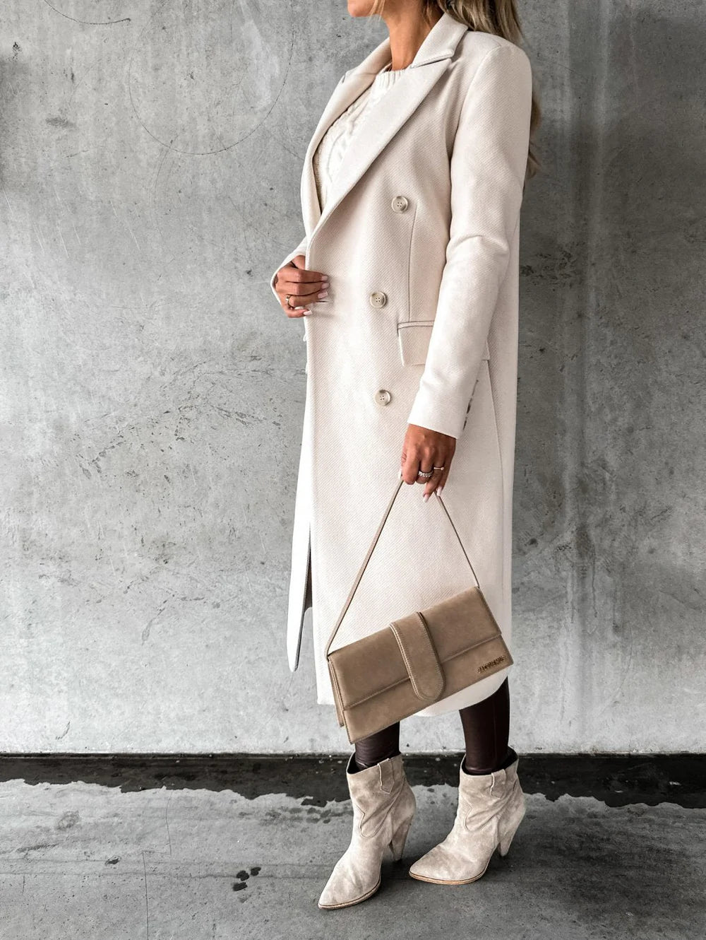 Marta | Cappotto Lungo Elegante product
