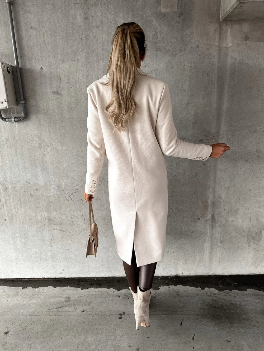 Marta | Cappotto Lungo Elegante product
